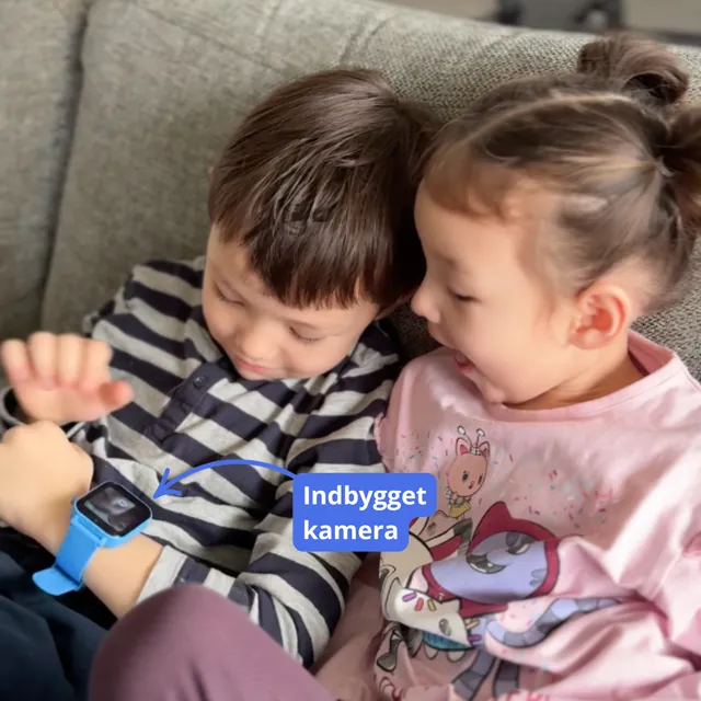 Børn der ser på KidsBuddy ur med kamera